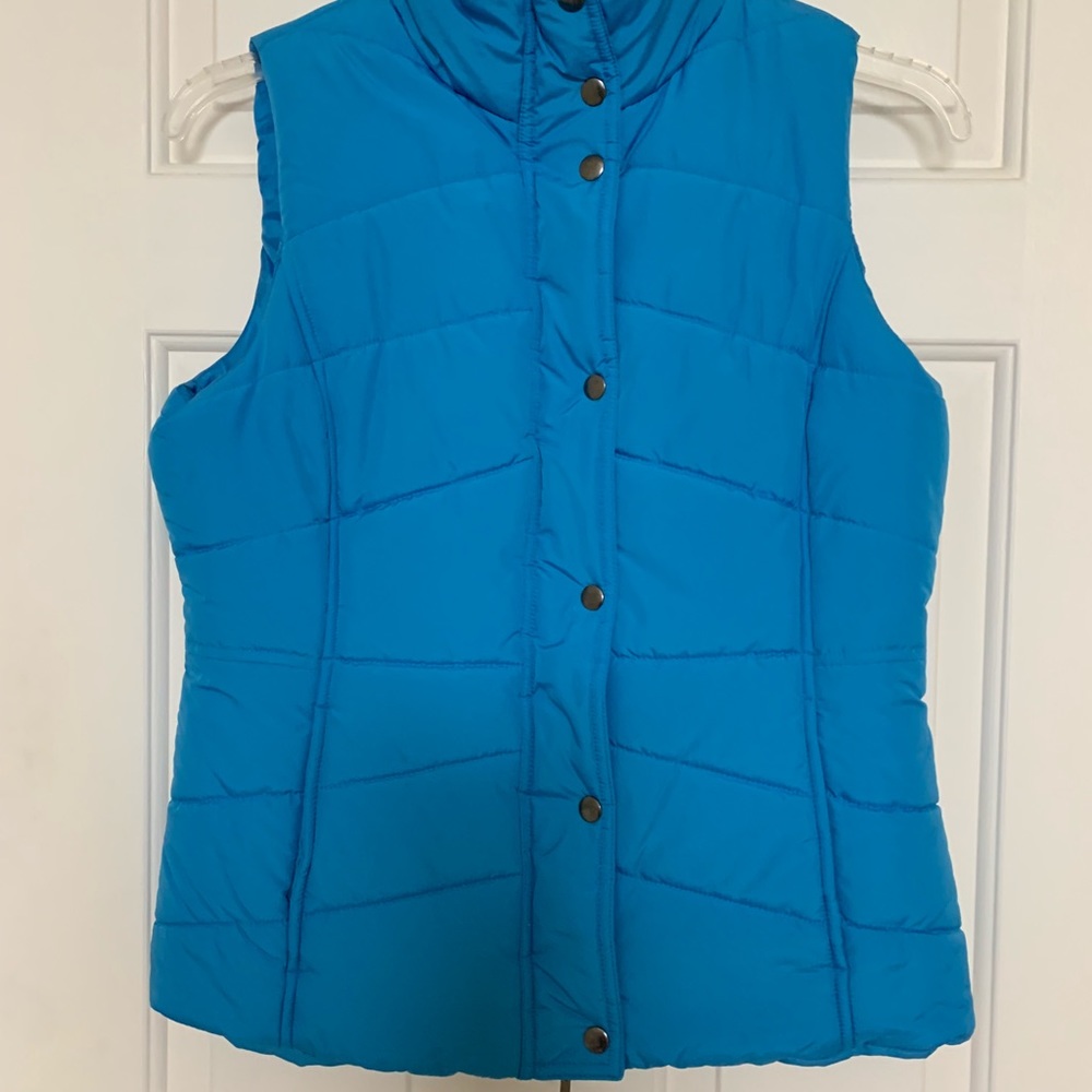 Women’s New York & Company Puffer Vest